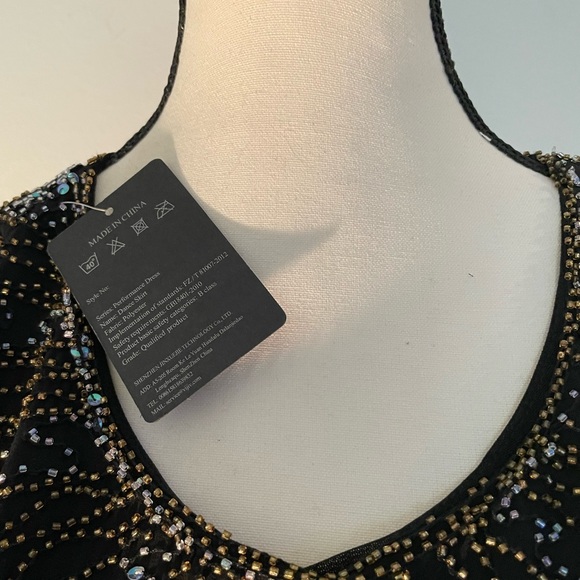 NWT Black sequins & beaded Blouse by Vision For Innovation Size L - Picture 3 of 10